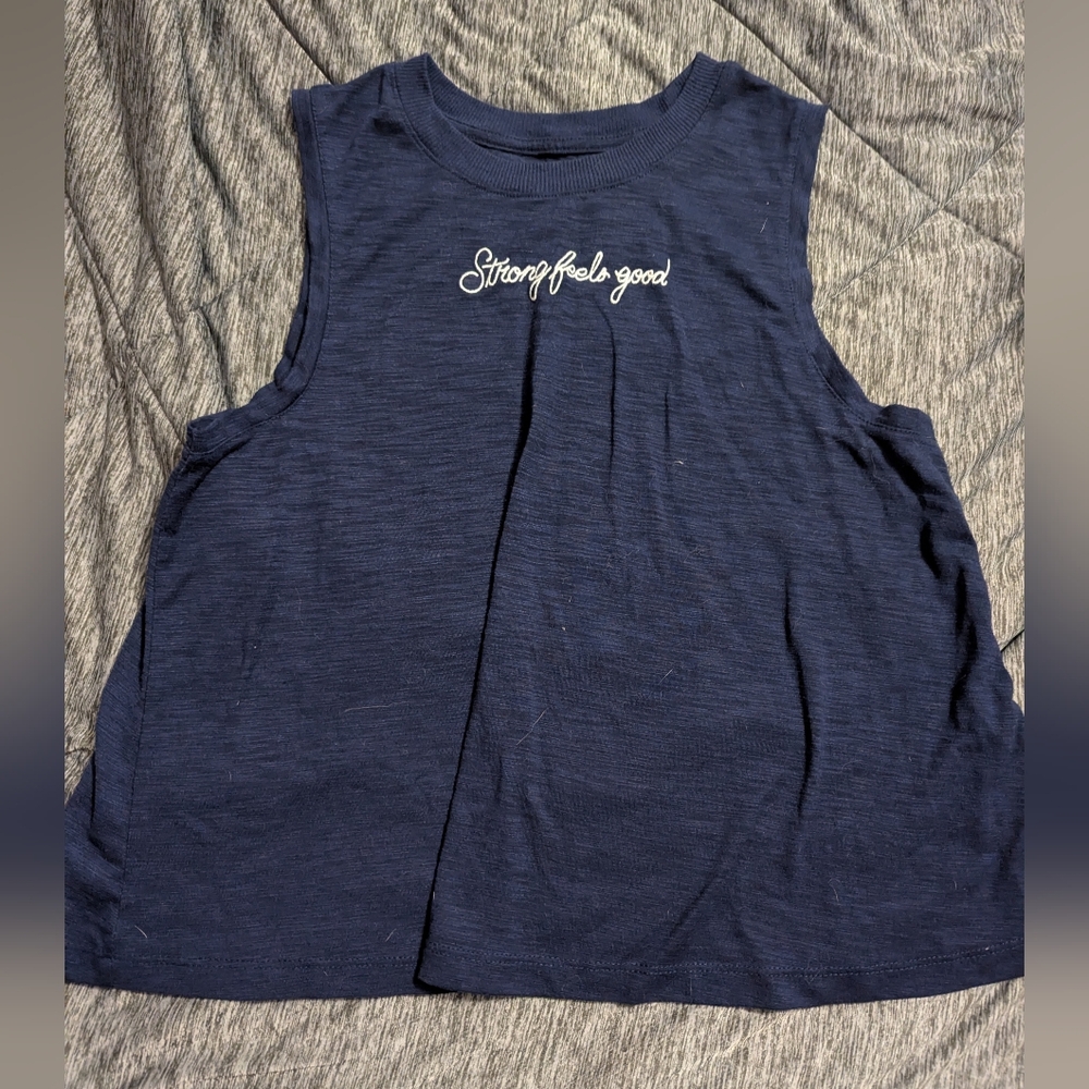 OLD Navy Active Girls Medium Sleeveless shirt
